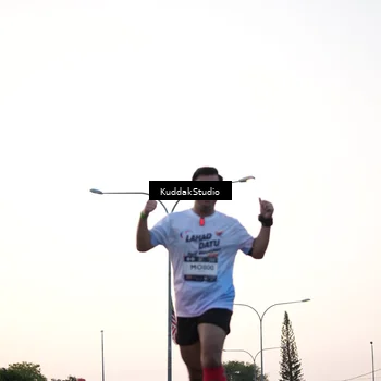 Runner Photo 7837356
