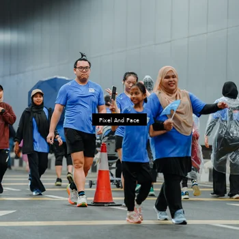Runner Photo 7837391