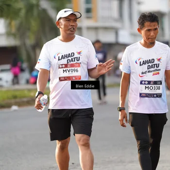 Runner Photo 7837409