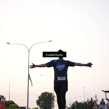 Runner Photo 7837418