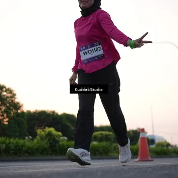 Runner Photo 7837428