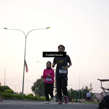 Runner Photo 7837432