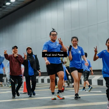 Runner Photo 7837437
