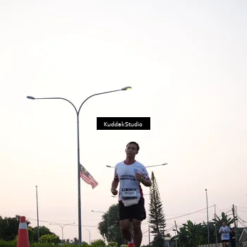 Runner Photo 7837451
