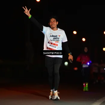 Runner Photo 7837457
