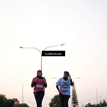 Runner Photo 7837464