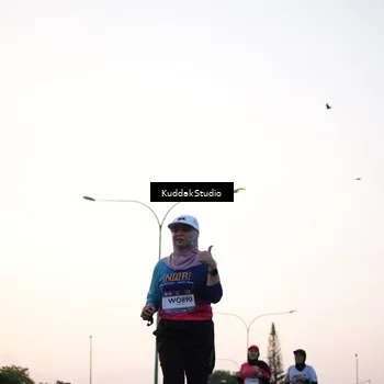 Runner Photo 7837468