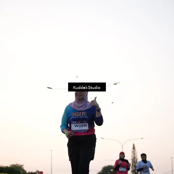 Runner Photo 7837473