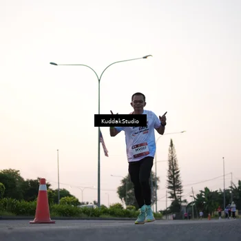 Runner Photo 7837477