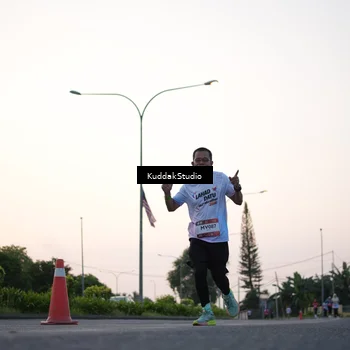 Runner Photo 7837485