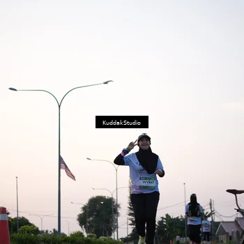 Runner Photo 7837529