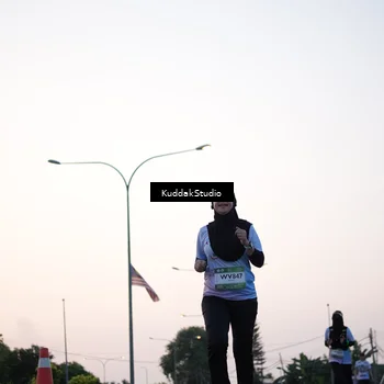 Runner Photo 7837534