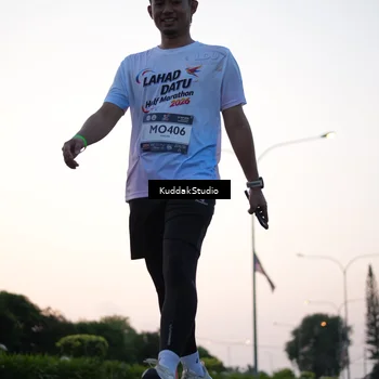Runner Photo 7837537
