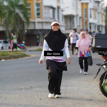 Runner Photo 7837540