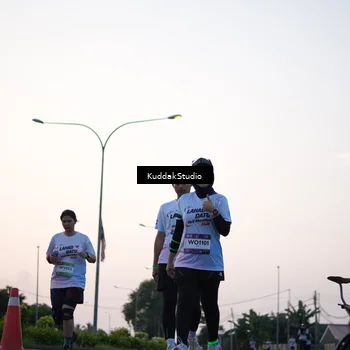Runner Photo 7837550