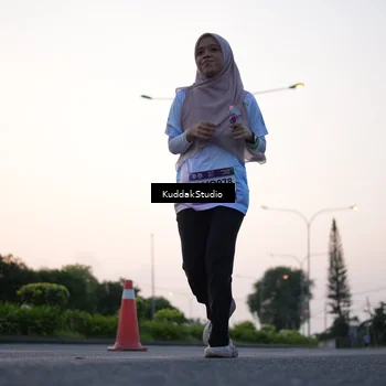 Runner Photo 7837555