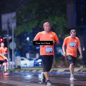Runner Photo 7837566