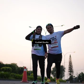 Runner Photo 7837576