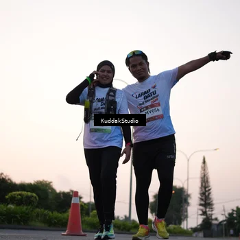 Runner Photo 7837577