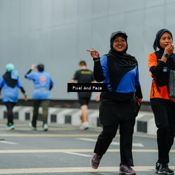 Runner Photo 7837579