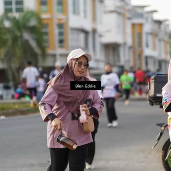 Runner Photo 7837610