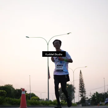 Runner Photo 7837619