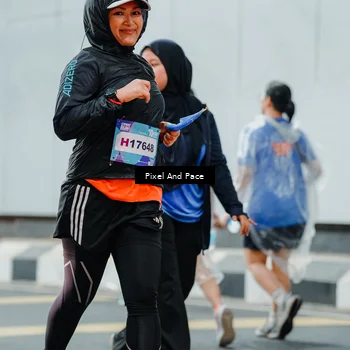 Runner Photo 7837632