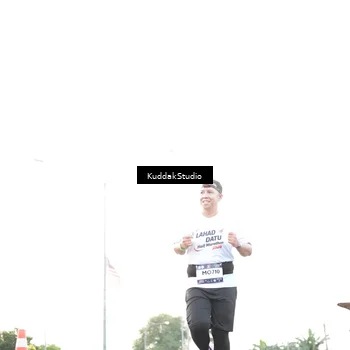 Runner Photo 7837635
