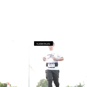 Runner Photo 7837640