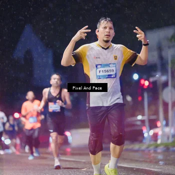 Runner Photo 7837653