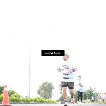 Runner Photo 7837657