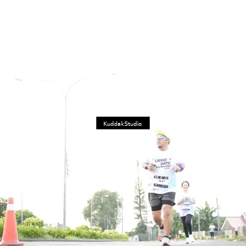 Runner Photo 7837660