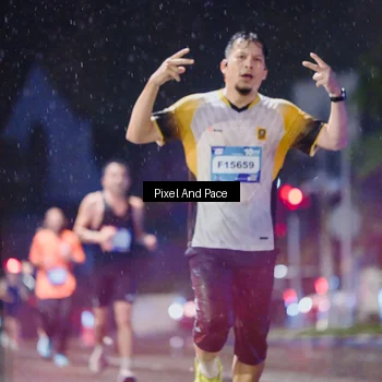 Runner Photo 7837679