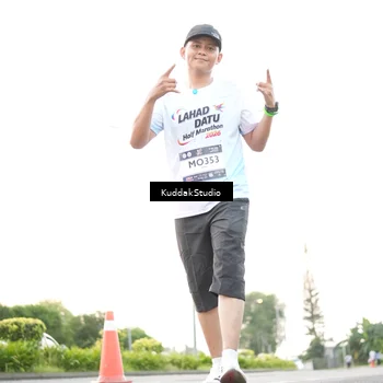 Runner Photo 7837698