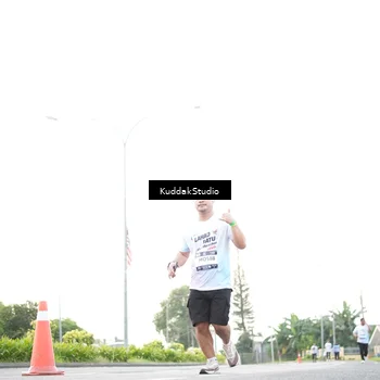 Runner Photo 7837706