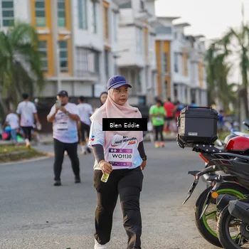 Runner Photo 7837708