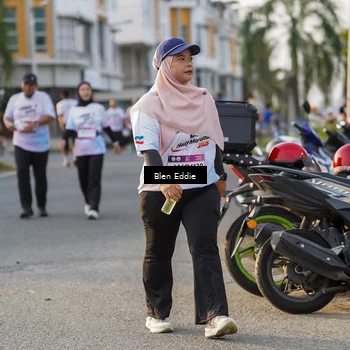 Runner Photo 7837716