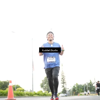 Runner Photo 7837717