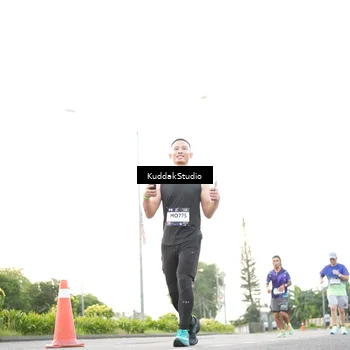 Runner Photo 7837740