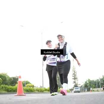 Runner Photo 7837744