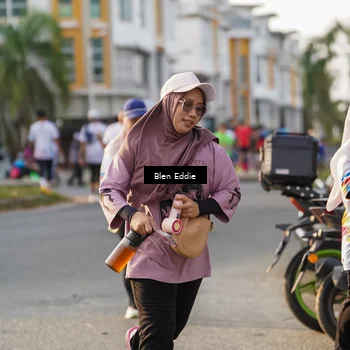 Runner Photo 7837752