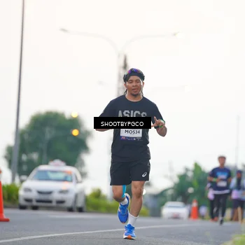 Runner Photo 7837771