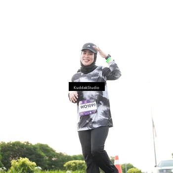 Runner Photo 7837772