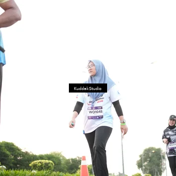 Runner Photo 7837773