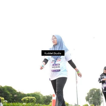Runner Photo 7837776