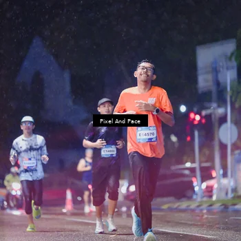 Runner Photo 7837782