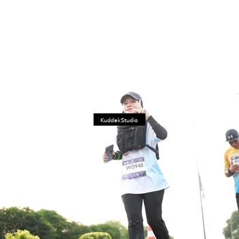 Runner Photo 7837792
