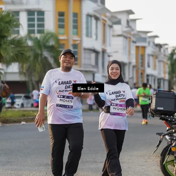 Runner Photo 7837796