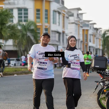 Runner Photo 7837825