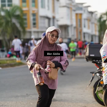 Runner Photo 7837833